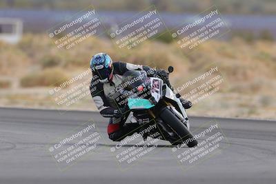 media/Dec-17-2022-SoCal Trackdays (Sat) [[224abd9271]]/Turn 16 (210pm)/